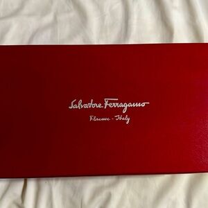 Salvato Ferragamo Sandals 100% Leather Italy